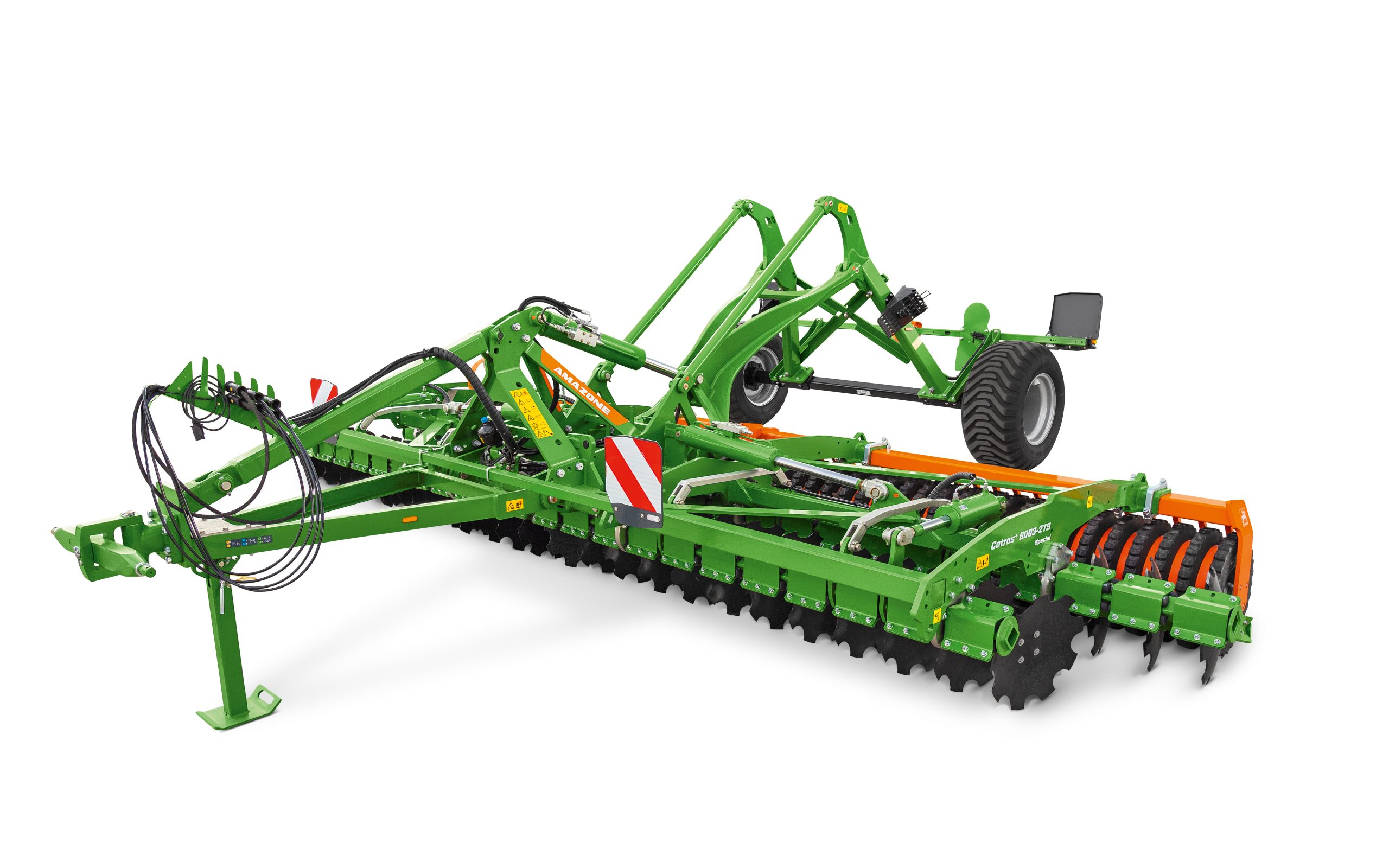 The road wheels can be carried either above or behind the new discs when in the field