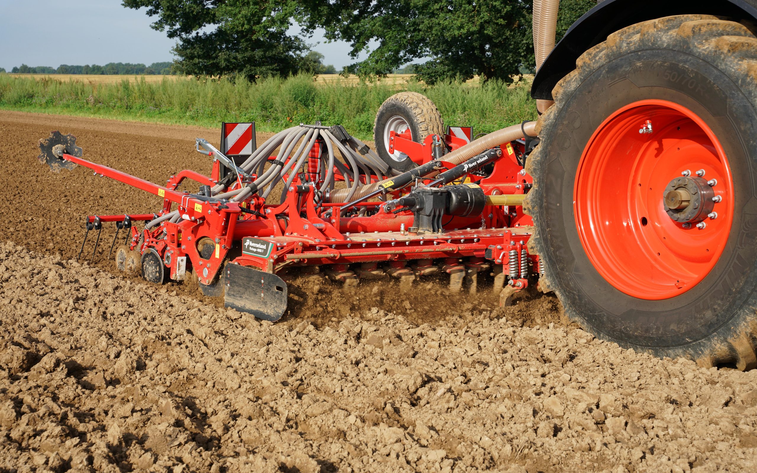The depth and type of cultivation may alter the soil's response to drought and so effect its apparent health