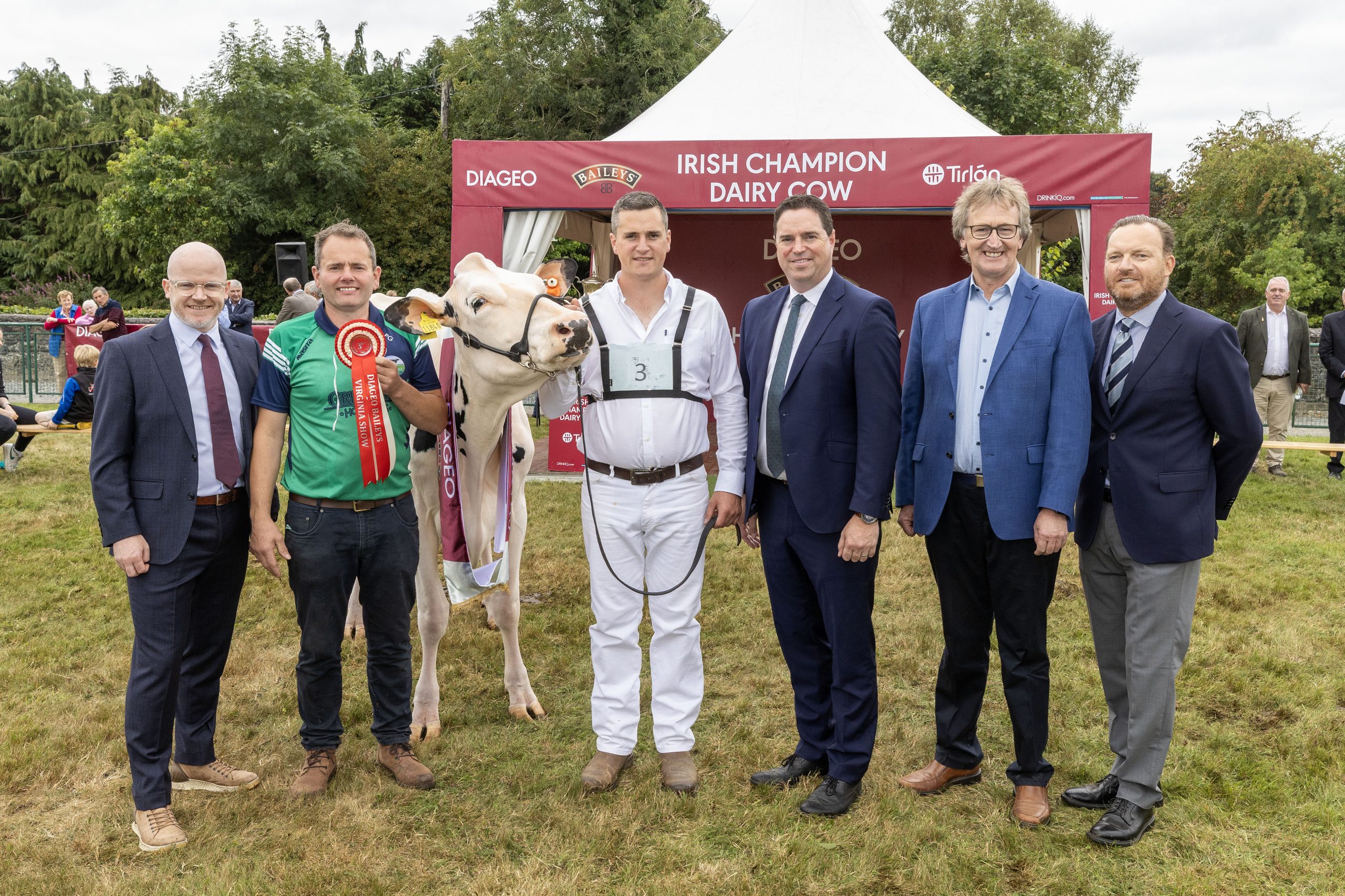 The best heifer in milk and Honourable mention cow. L-r: Shane Kelly, Corporate Relations Director Diageo Ireland, Padraic and Brendan Greenan with Greenlea Hurricane Isa,, Minister for Agriculture Martin Heydon, John Murphy, Chairperson Tírlan and Italian judge, Giuseppe Beltramino.Picture: Finbarr O'Rourke