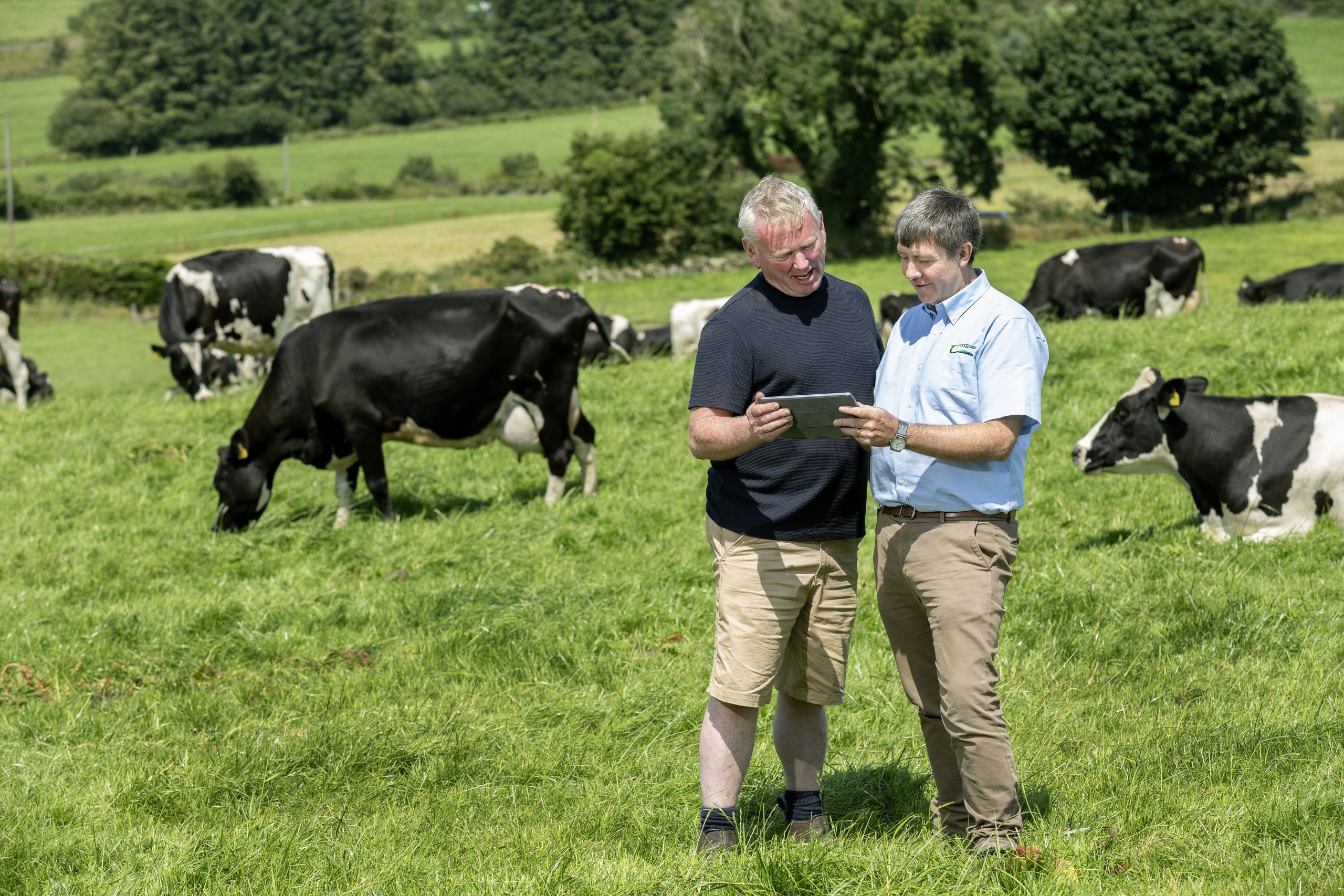 Pat O’Driscoll and his Teagasc Signpost Climate Adviser Anthony Dineen