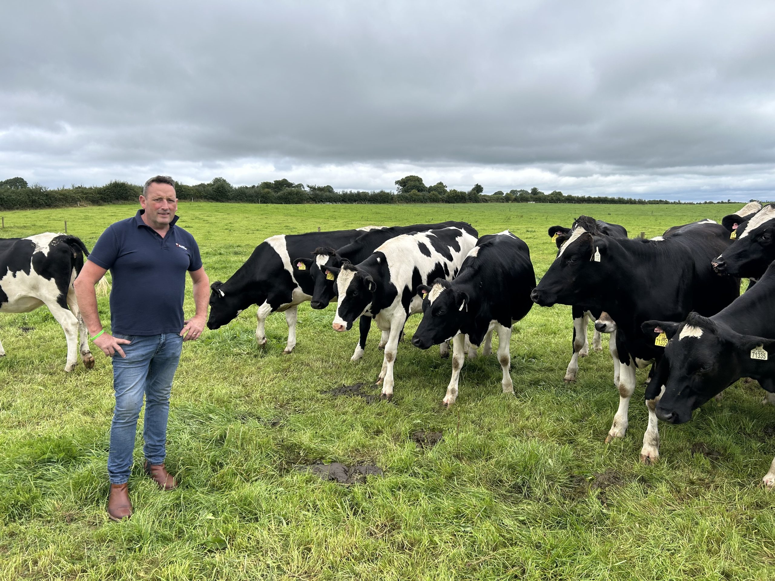 Mike takes pride in breeding quality, capacious heifers, which was very evident