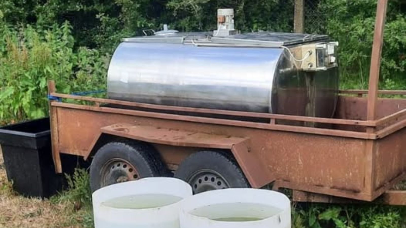 Trailer similar to the one stolen in Co. Monaghan. (Source: An Garda Síochána Cavan / Monaghan social media)