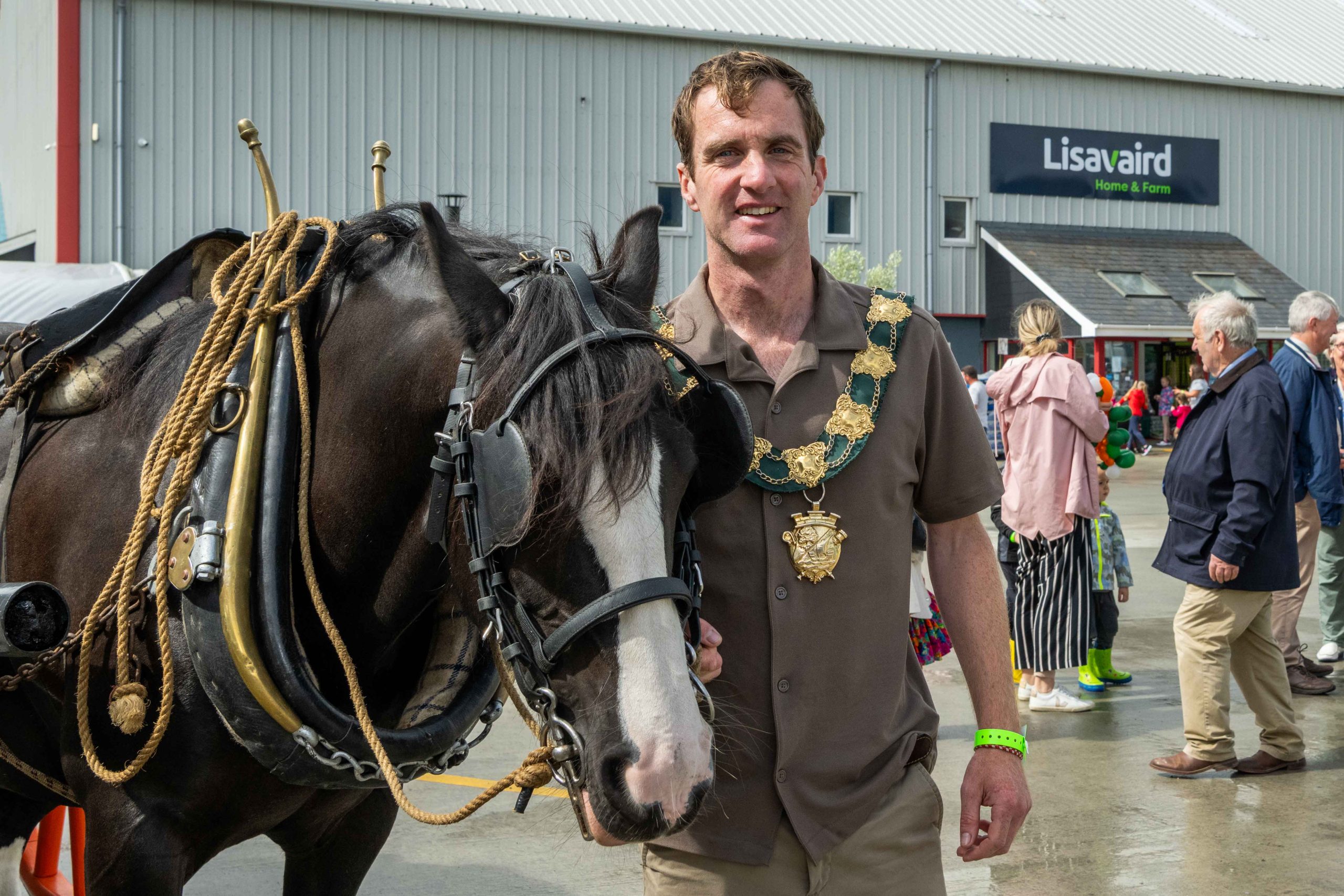 Clonakilty mayor Conan O'Donovan with 'Lokie'. Source: Andy Gibson