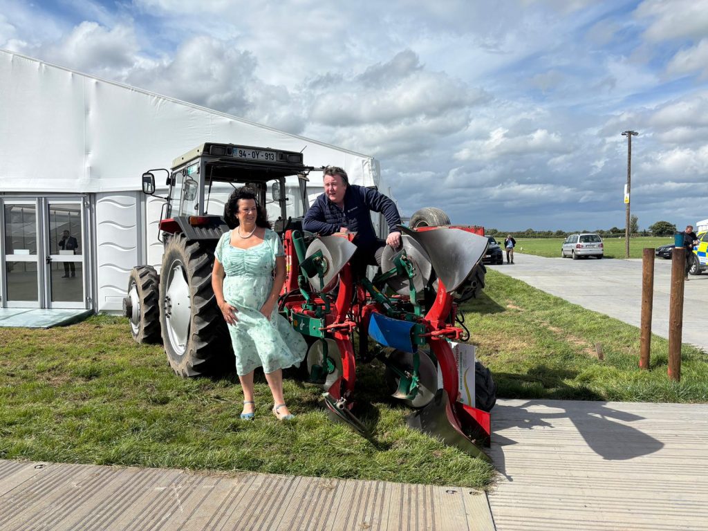 Managing director of Agriland Media Group, Cormac Farrelly with NPA assistant managing director, Anna Marie McHugh at the launch of Ploughing 2025 in Screggan, Co. Offaly last month.
