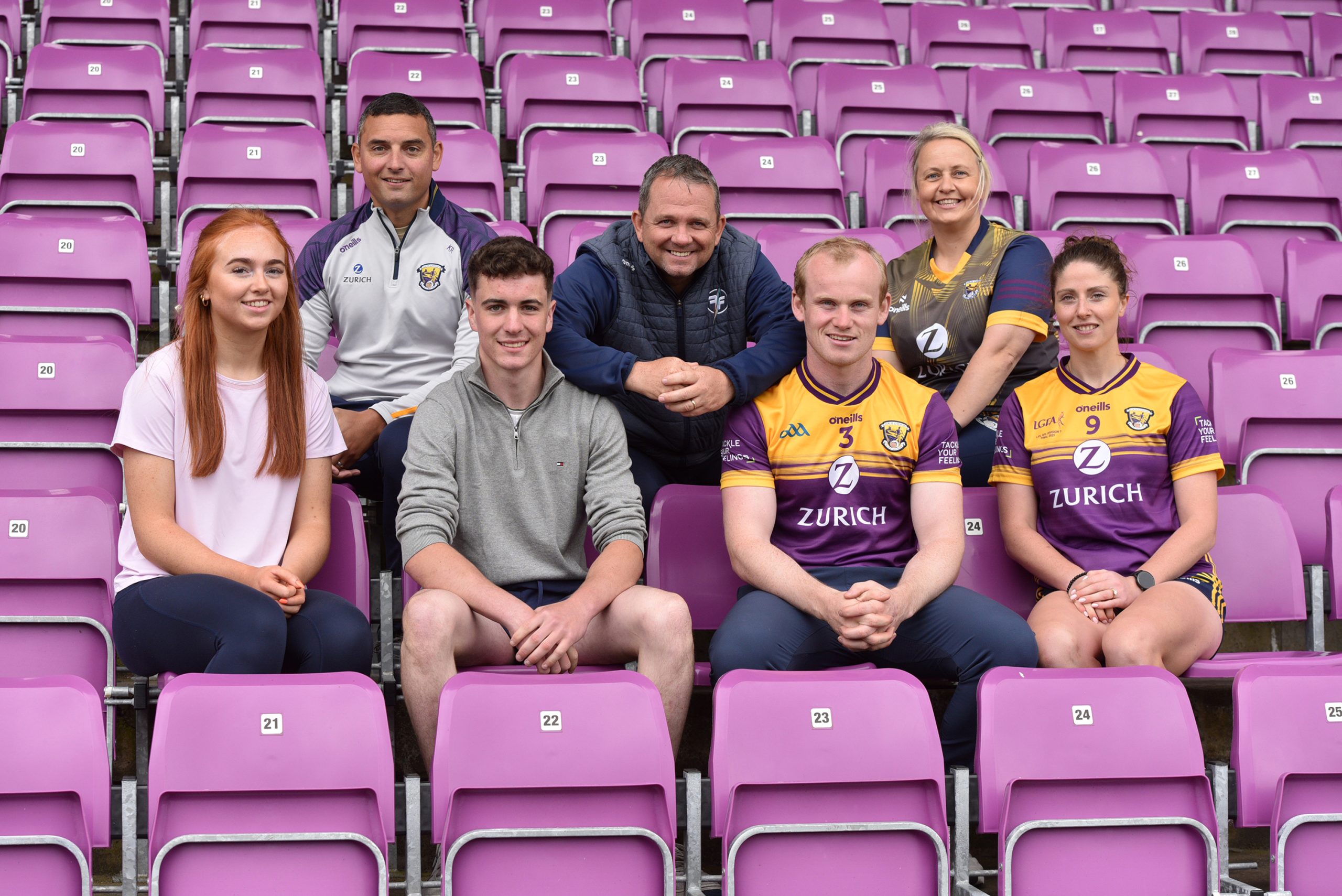 (L-R) Eirin O’Brien farmer; Keith Rossiter, Wexford senior hurling manager; Sean O’Brien, farmer; Davy Fitzgerald, Zurich ambassador and GAA star; Simon Donohue, Wexford senior hurler; Lizzy Kent, Wexford ladies manager (2021-2025); Róisín Murphy, Wexford football captain.