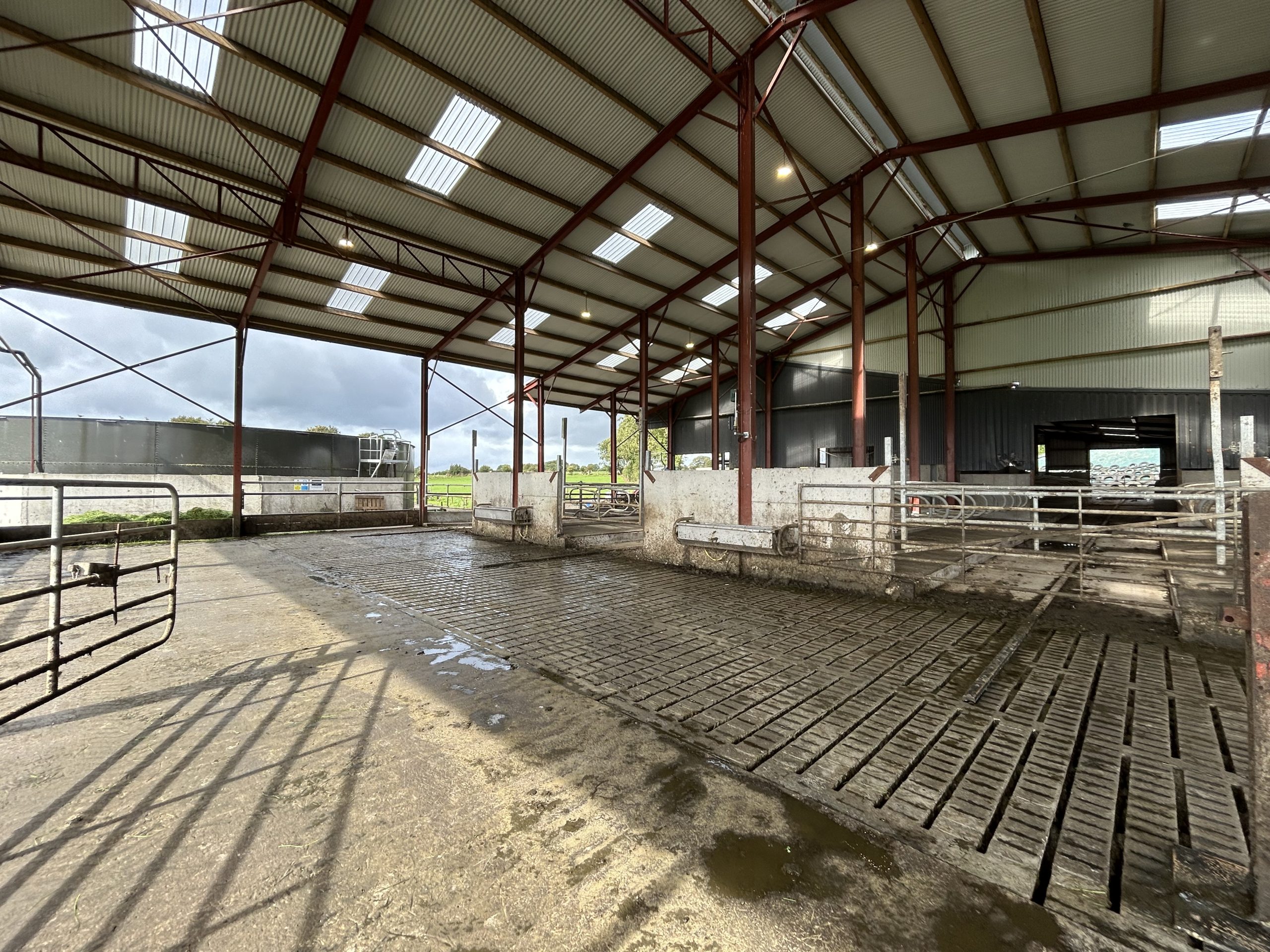 The new cubicle shed