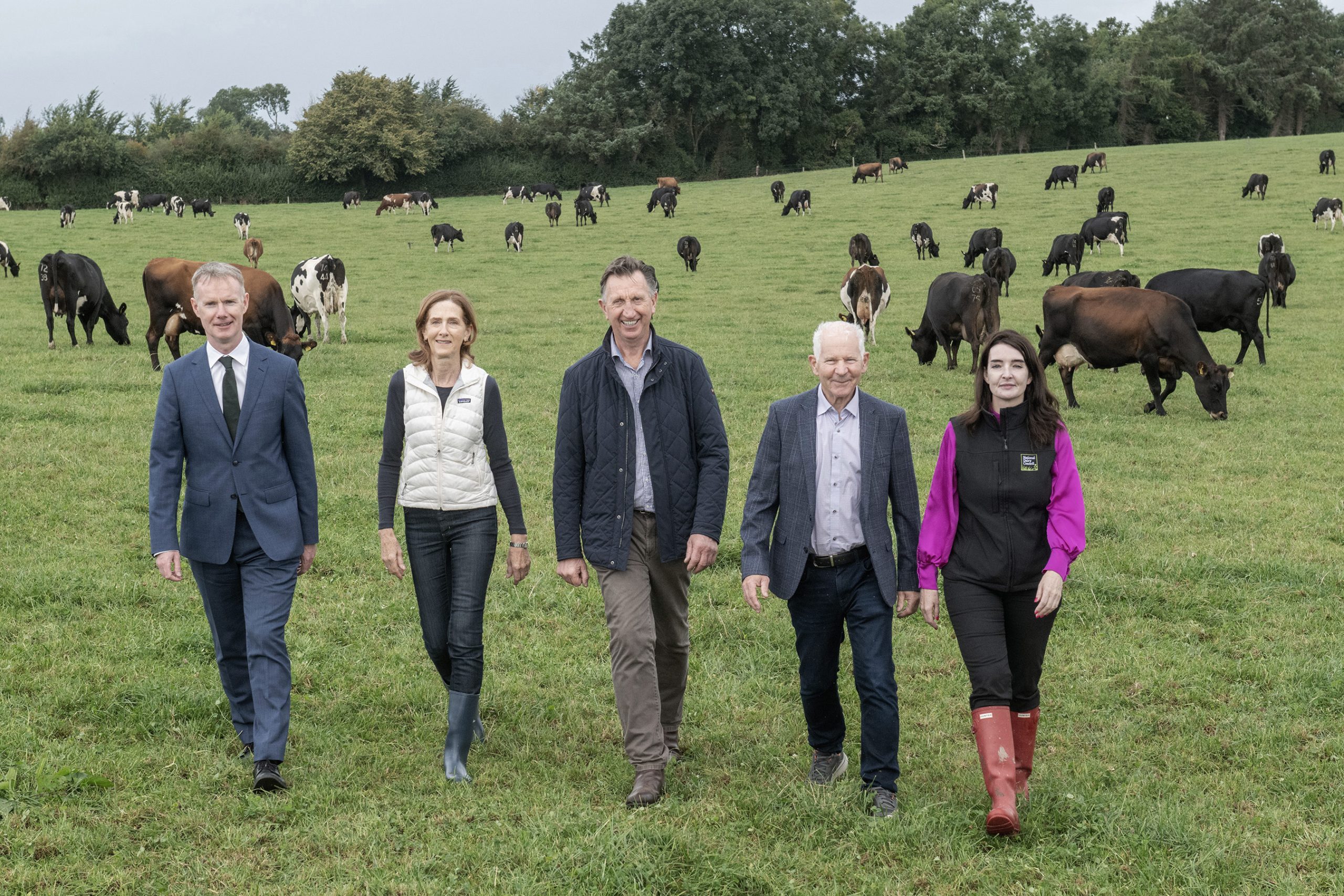 Pictured at an open day on the farm of 2024 National Winners of the National Dairy Council and Kerrygold Quality Milk Awards are Conor Galvin, chief executive Ornua, hosts Derval and Aidan Kennedy, Cahir, Co Tipperary, Dr David Gleeson, Teagasc, Quality Milk Awards Judge and Emma Walls, chief executive, National Dairy Council.  Photo: O'Gorman Photography. 