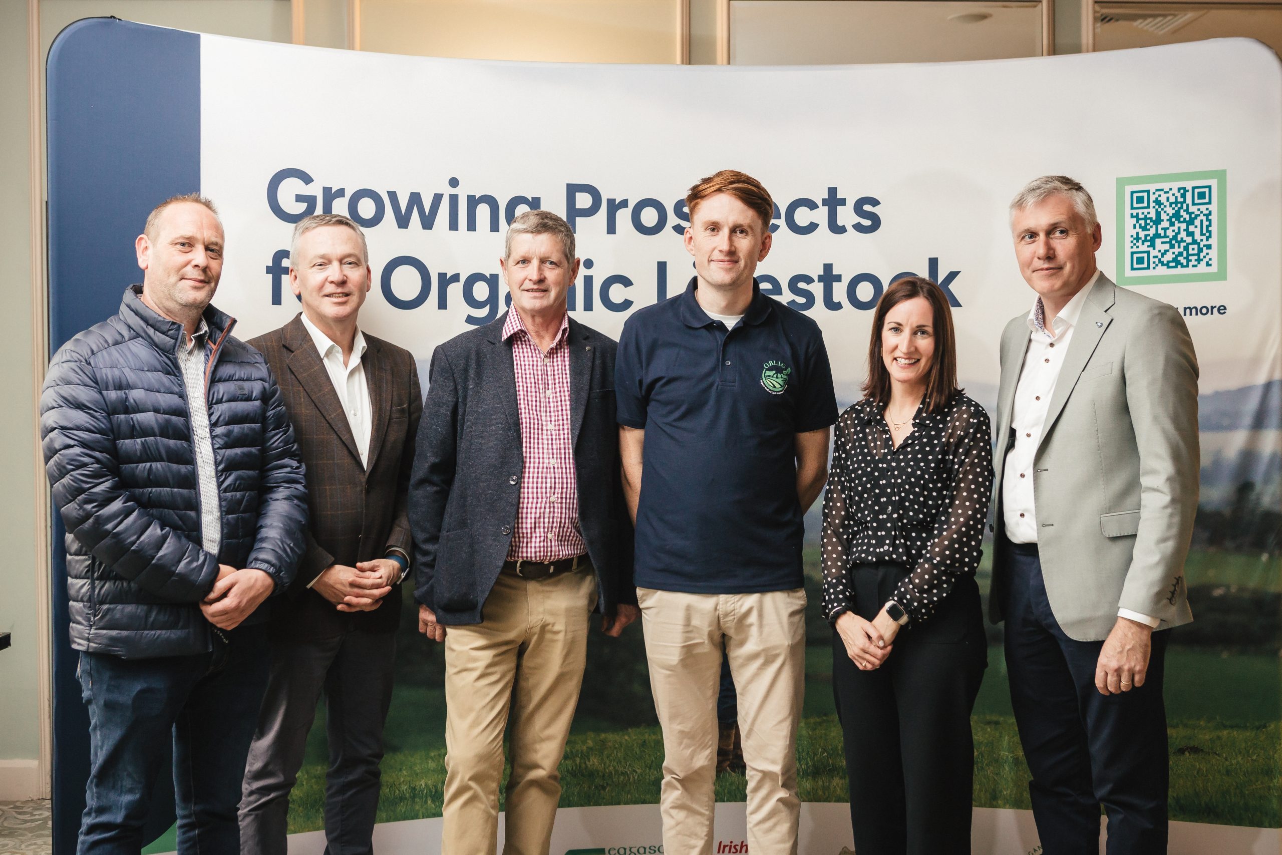 (l-r) Jason Stanley (farmer); Brian McGee (Department of Agriculture); Tom Dunne (farmer); Julian Pawlowski (ACA Organic specialist); Tara Bane (Bord Bia); Padraig Brennan (chairperson, Organic Strategy Forum). Source: Bord Bia
