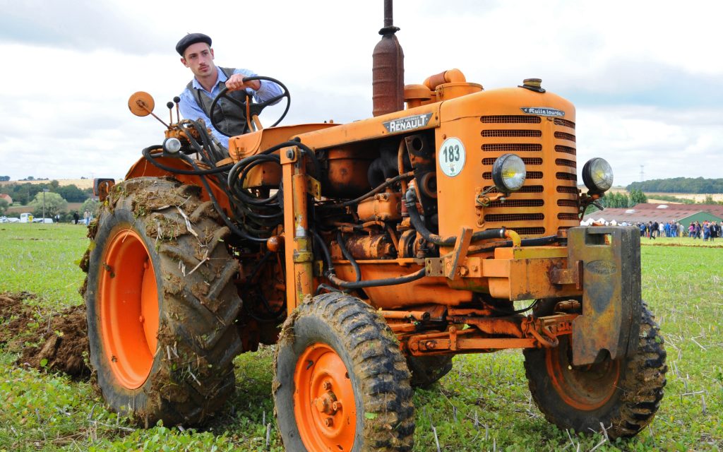 For the first few decades of tractors, they were all about engine size, with traction and comfort secondary considerations. Nowadays they are all on a par