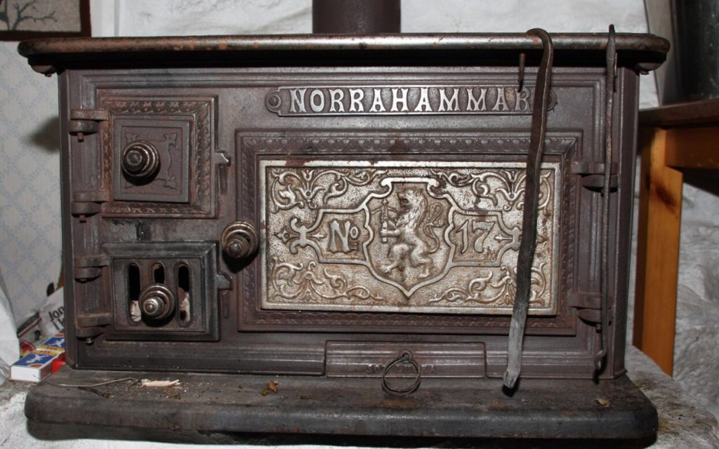 Norrahammer Bruk was established in 1616 and its plough production was sold to Overum in 1928, pushing the roots of Overum further back still. Its stoves are well-known in Sweden