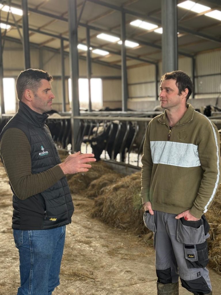 Eamon O’Flynn of Bluepool Veterinary Clinic, Kanturk with John Daly