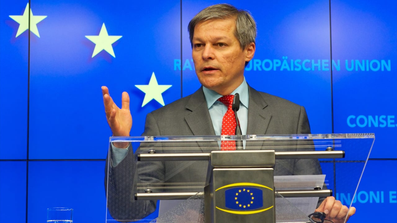 Dacian CIOLOŞ, European Commissioner for Agriculture and Rural Development. 