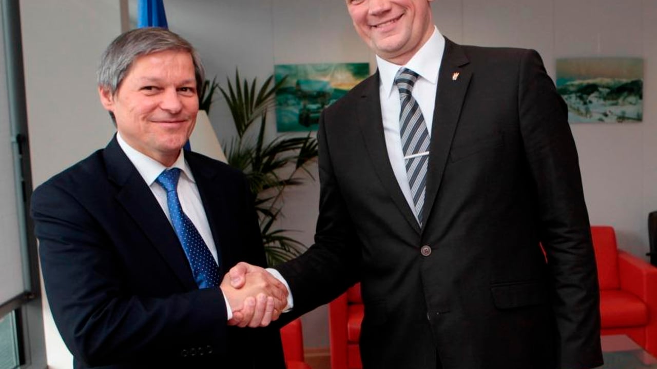 EU Farm Commissioner Dacian Cioloș and Ukraine’s Minister of Agrarian Policy and Food, Ihor Shvaika 