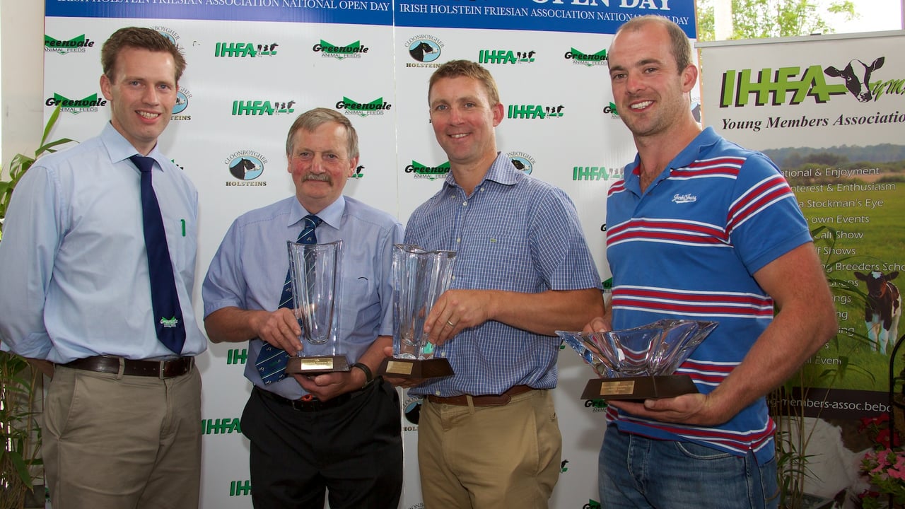 Winners of the Under 70 Section of the IHFA National Herds Competition
L-R: 1st Richard Whelan, Clonard, Co. Meath, 2nd Philip Jones, Gorey, Co. Wexford, 3rd Michael Nolan, Borris Co. Carlow pictured with (far left)  Gordon Richardson, Greenvale Feeds, Sponsors
