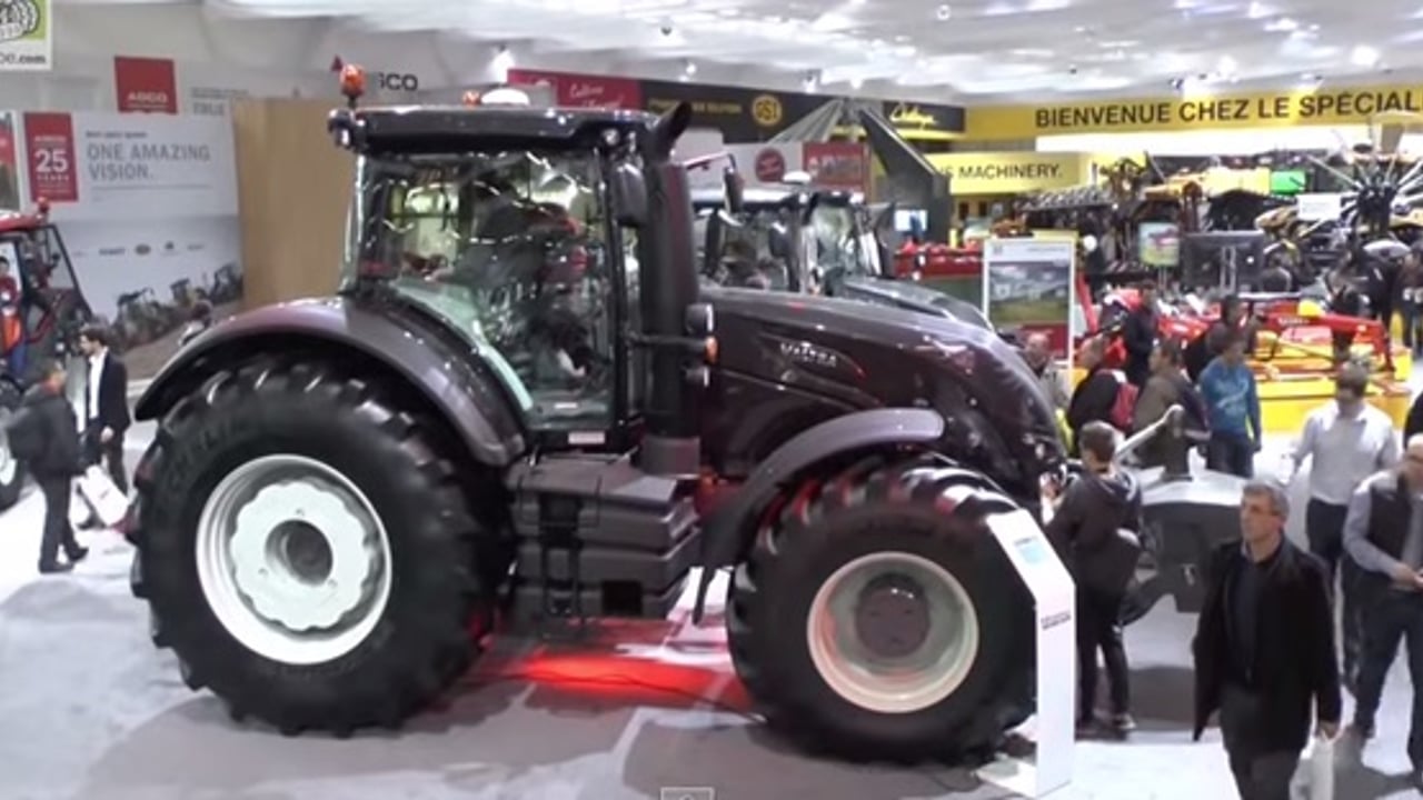 See the video of the Valtra award-winning tractor at the SIMA show