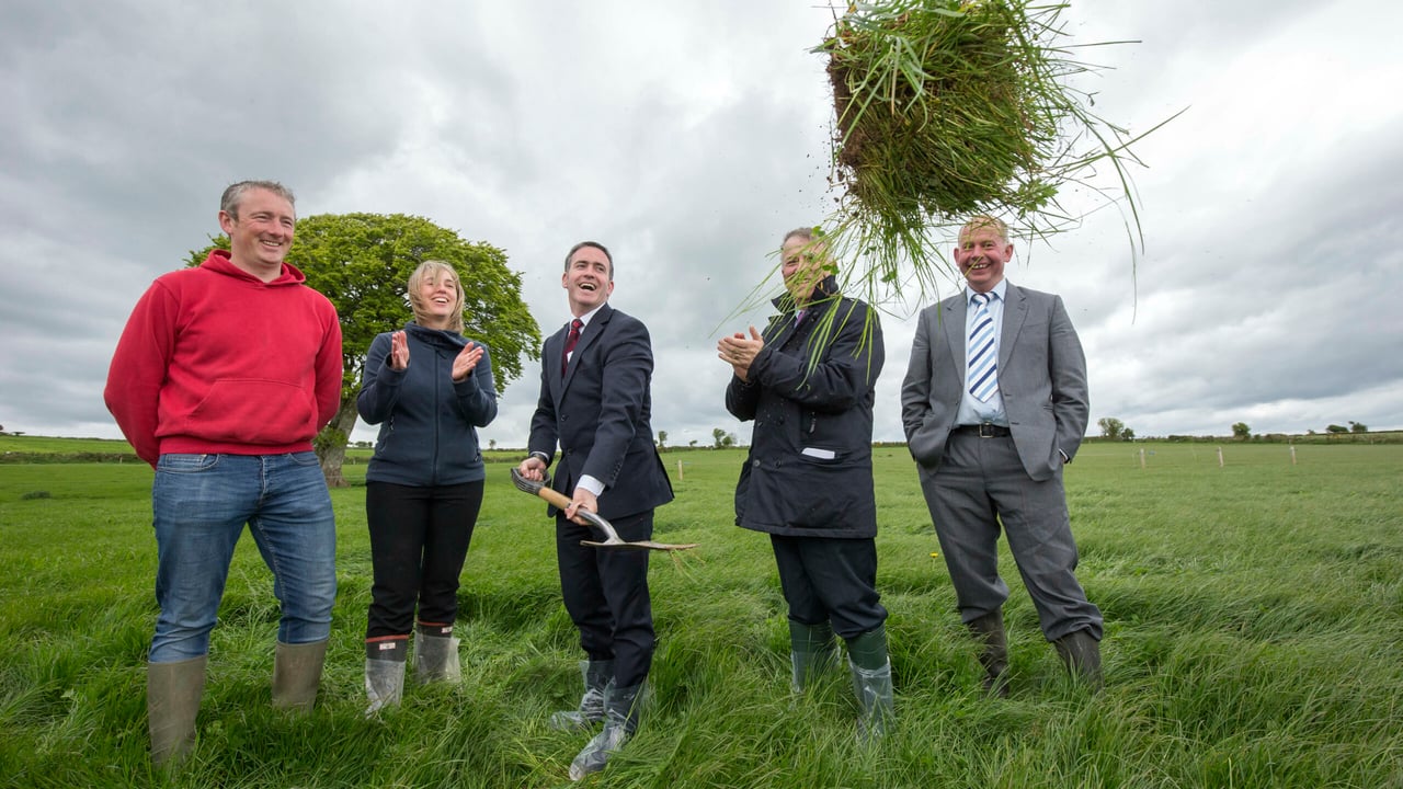 Joe Doyle; Rachel Creamer, Teagasc Co-ordinator Landmark; Damien English T.D, Minister for Skills, Research and Innovation; Professor Gerry Boyle, Director Teagasc and Eddie Burgess