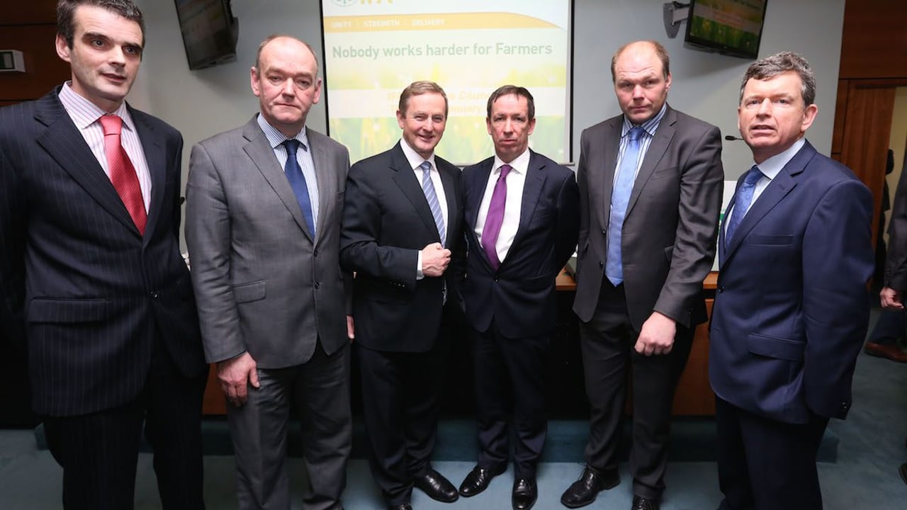 Joe Healy, Flor McCarthy, An Taoiseach Enda Kenny, IFA Chairman Jer Bergin, Henry Healy and Bryan Barry. 