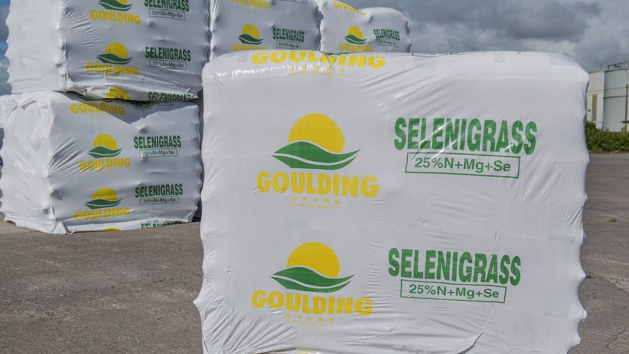70% of grazing grass and grass silage is either low or very low in Selenium - Gouldings