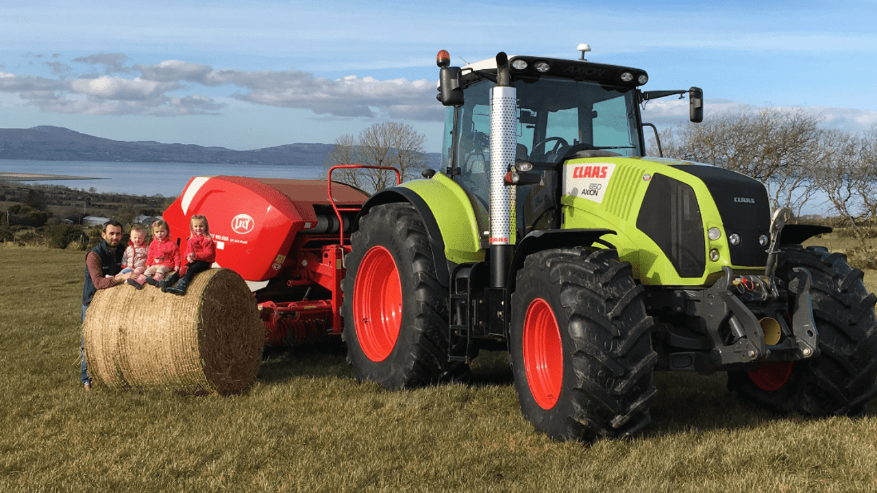 Tommy Whiteside of Whiteside Agri Contracts in Greysteel, Derry is among the local contractors using TamaNet+ 3600