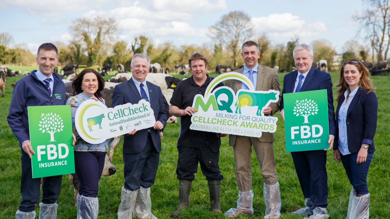 L-R: Tom O'Dwyer, Teagasc; Carolyn O'Hara, FBD; Gerry Boyle, Teagasc; Martin Davin, dairy farmer and two-time winner; David Graham, AHI; John Cahalan, FBD; and Finola McCoy, AHI. Image source: Jeff Harvey