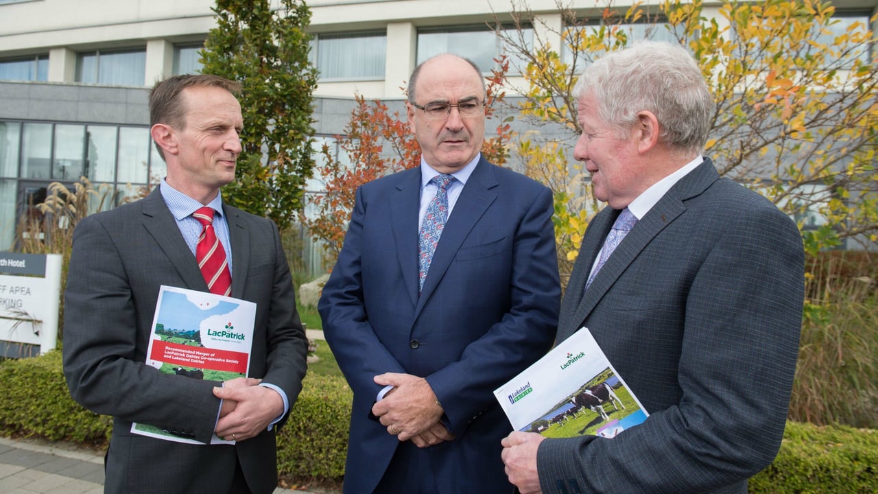 L-R: Andrew McConkey, chairman, LacPatrick Dairies; Michael Hanley, CEO, Lakeland Dairies; and Alo Duffy, chairman, Lakeland Dairies