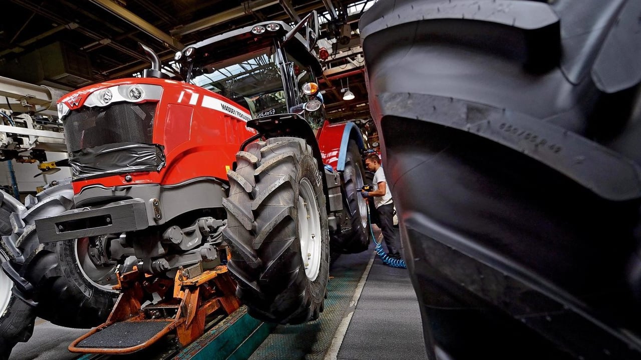 How many tractors were licensed in Ireland in August?