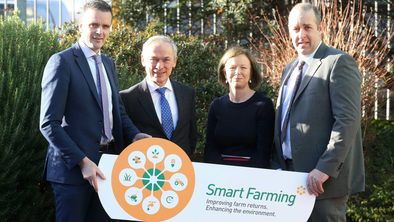 L-R: IFA president Joe Healy; Richard Bruton, Minister for Communications, Climate Action and Environment; Laura Burke, EPA director general; and Thomas Cooney, Smart Farming programme leader. Image source:  Finbarr O'Rourke
