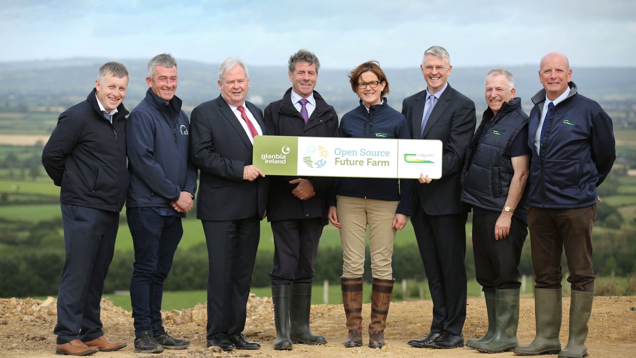 L-R: John Murphy, Glanbia Ireland farm development manager; Cathal Moran, Skeoughvosteen, Co. Kilkenny; Martin Keane, Glanbia group chairman; Liam Herlihy, Teagasc chairman; Siobhan Kavanagh, Teagasc regional manager Kilkenny-Waterford; Jim Bergin, CEO, Glanbia Ireland; Gerry Boyle, Teagasc director; and Richie O’Brien, Teagasc dairy business and technology advisor. Image source:  Finbarr O'Rourke