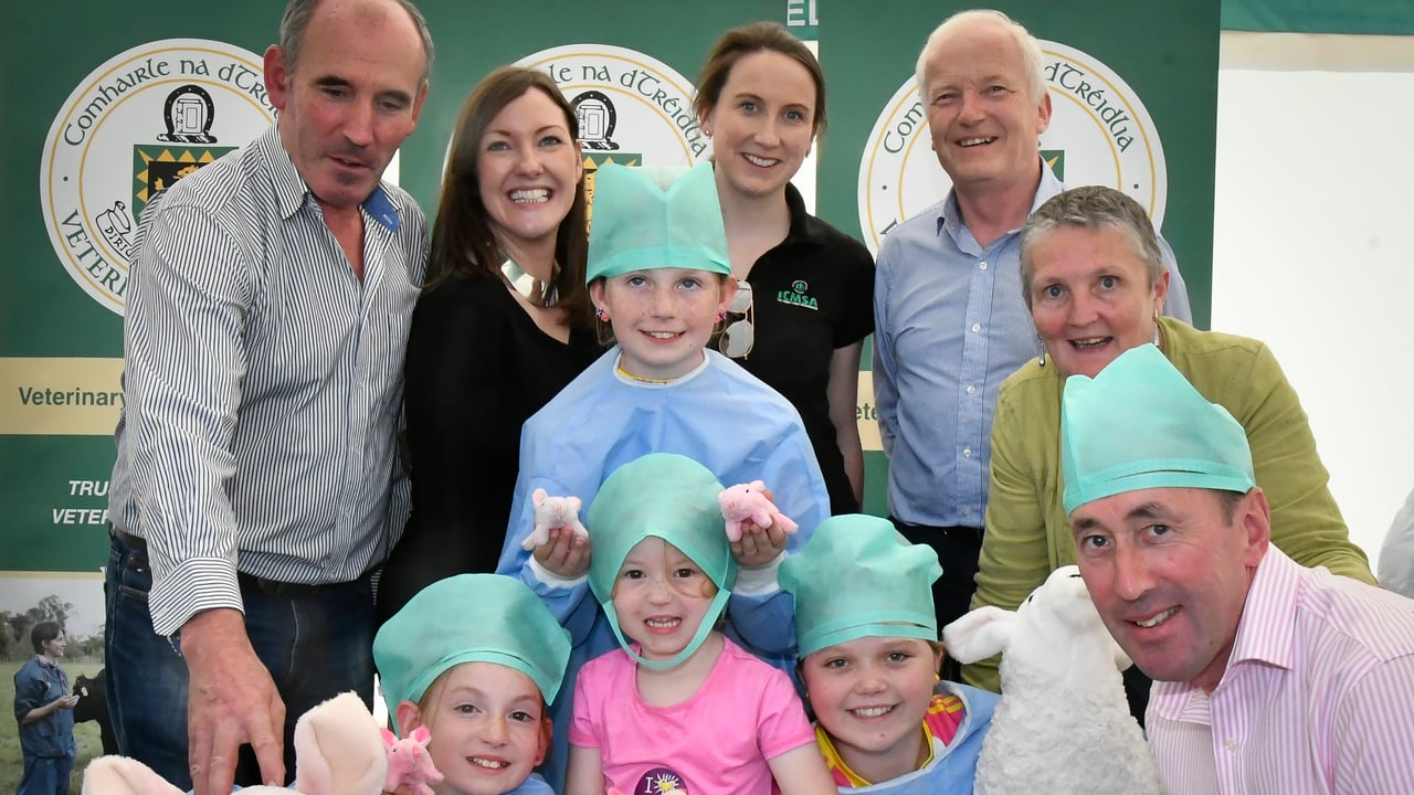 Pat Deering, chairperson of the Oireachtas Committee on Agriculture, Food and Marine; with Lorcan McCabe, ICMSA deputy president;  Ger Cusack, CB VCI Council; Niamh Muldoon, VCI CEO and registrar; Ailis Ni Rhain, VCI Council member; and Siobhan, Sophie, Robyn and Ruby Kehoe with Michaela Quigley from Wexford. Image source: Thomas Sunderland