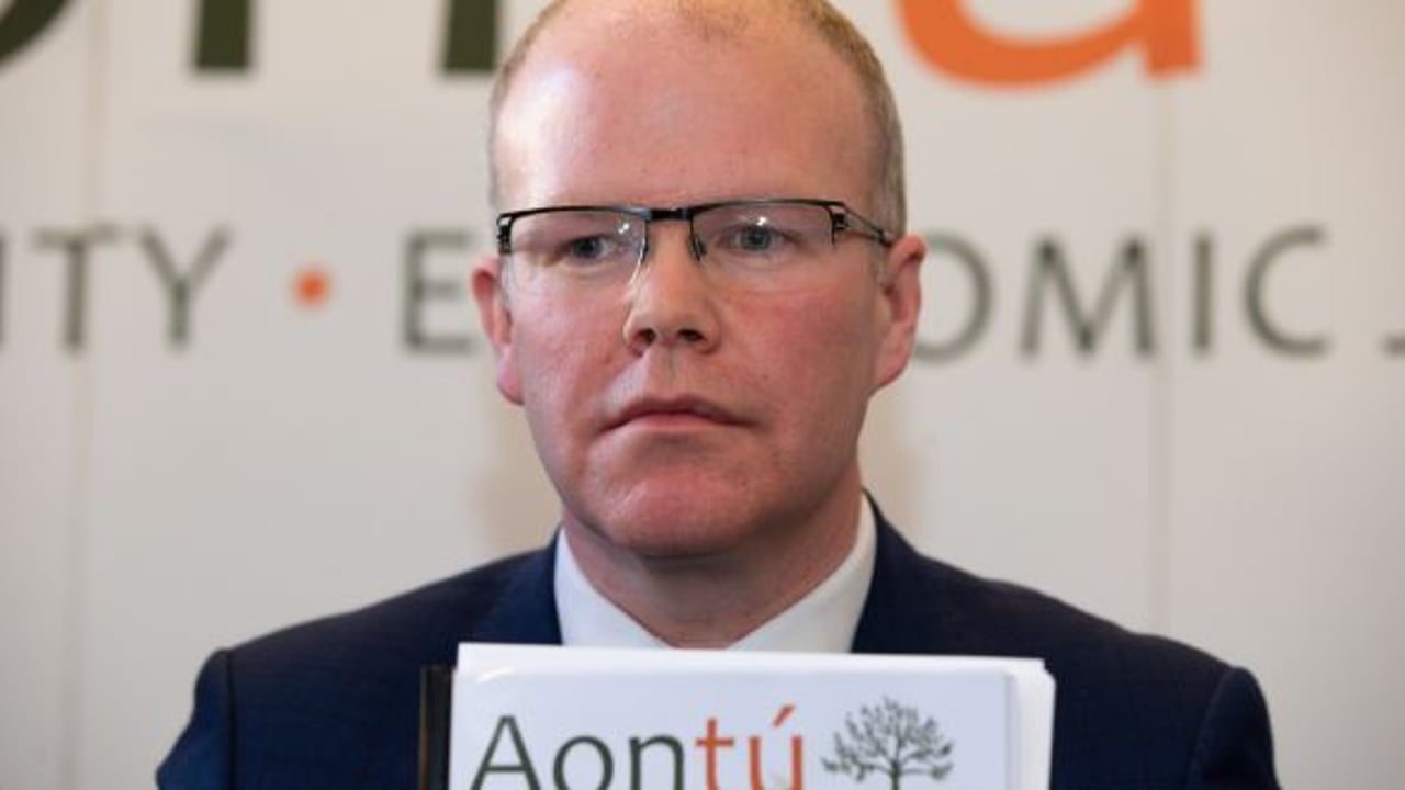 TDs unable 'to see beyond the M50 motorway' - Tóibín