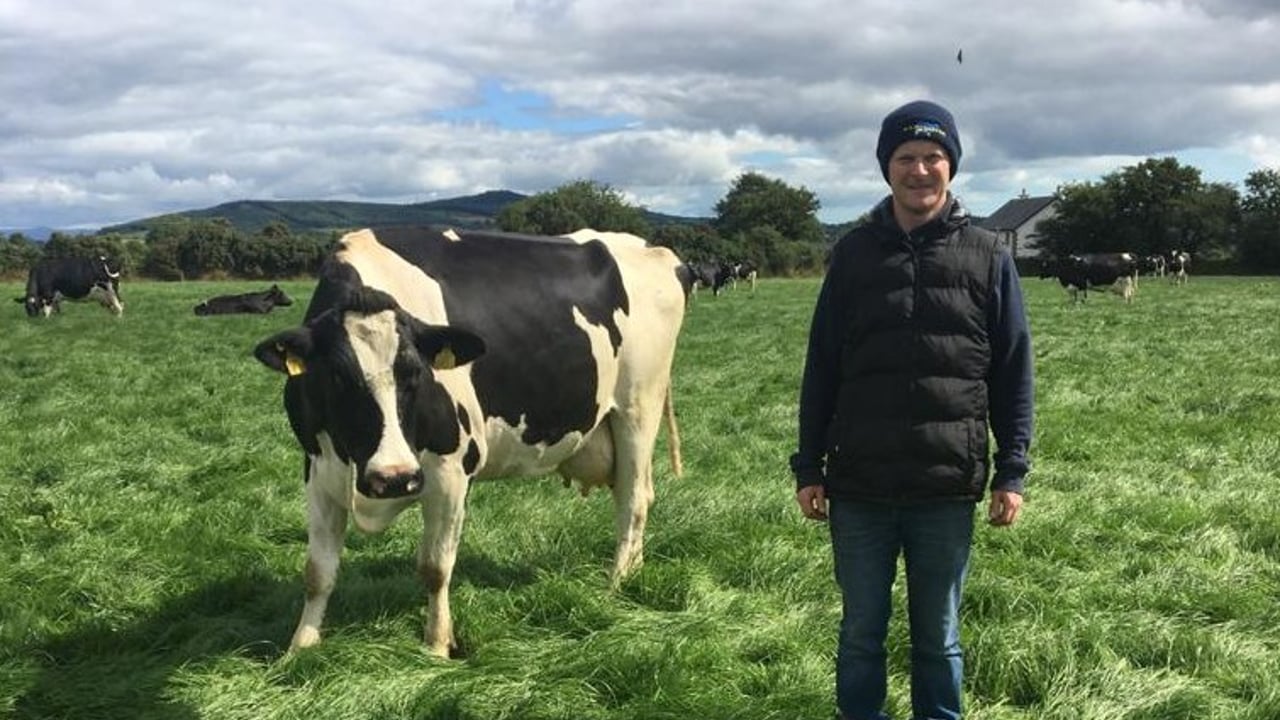 Walter Hall milks 160 cows at Boolavogue outside Ferns in Co Wexford and has seen first hand the benefits of working with KEENAN