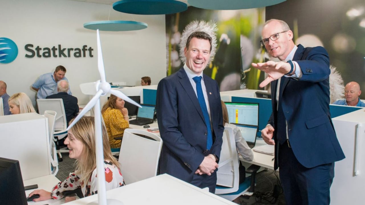 L-R: Statkraft Ireland managing director Kevin O’Donovan; and Minister for Foreign Affairs Simon Coveney