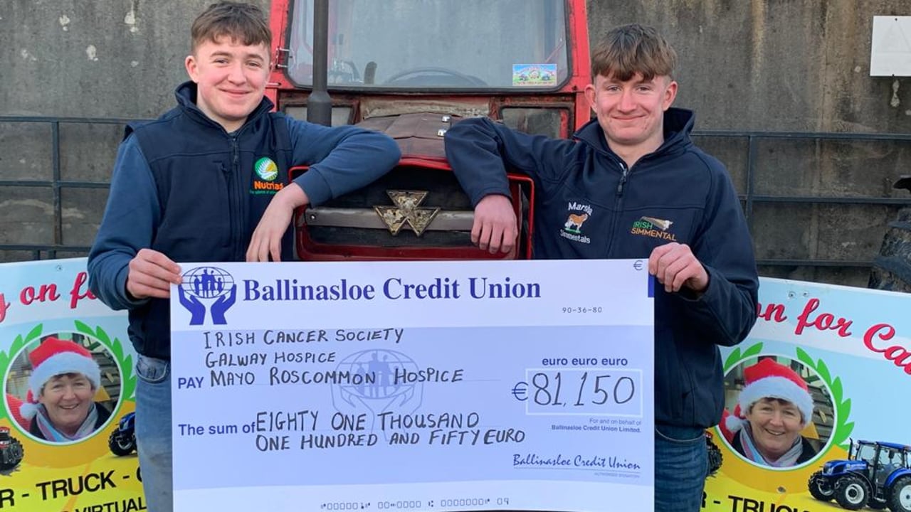 Brothers raise €81,150 for cancer services