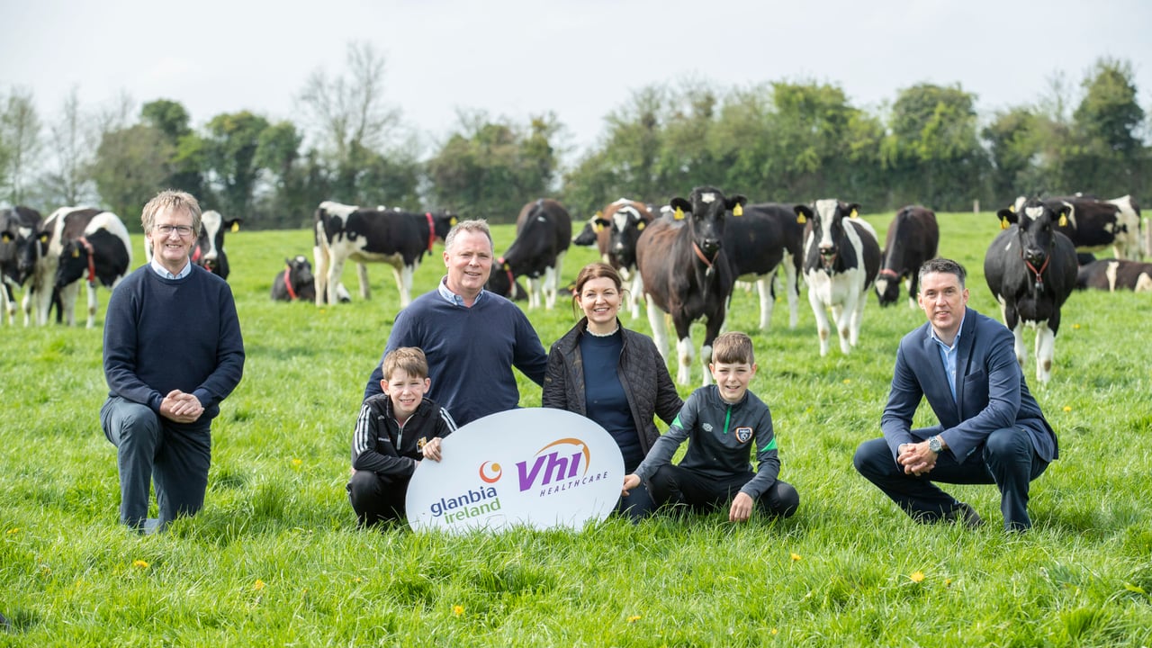 Pictured: Glanbia Co-op chair, John Murphy;  Glanbia Co-op farmer members Lucy and James O’Brien, with their children Bill and Tom; and Vhi corporate account manager for Glanbia, John McGrath. Image source: Finbarr O'Rourke