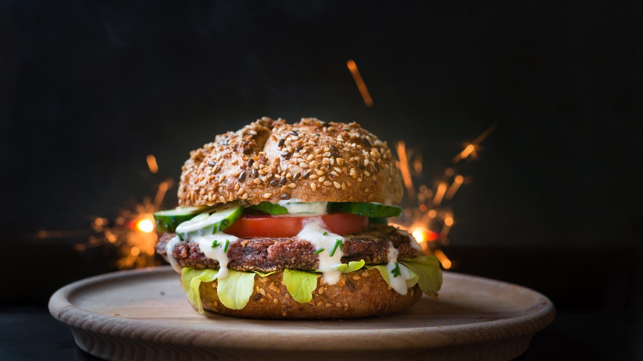 Can cultured meat create a sustainable food system?