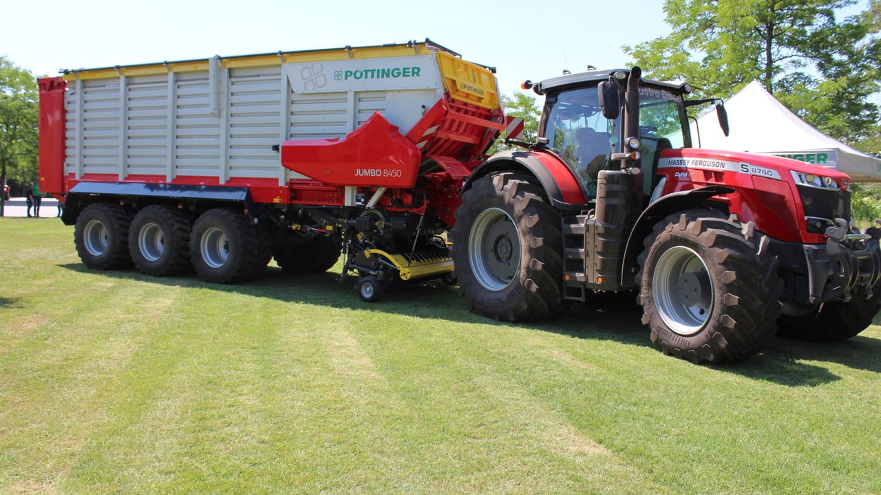 New generation of forage wagons coming our way