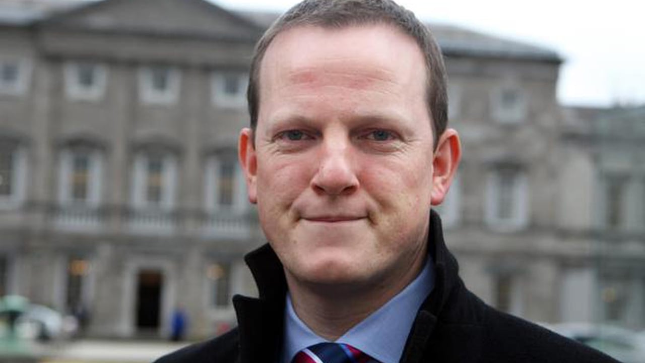 Calls for Sinn Féin to 'take a side' in emissions debate