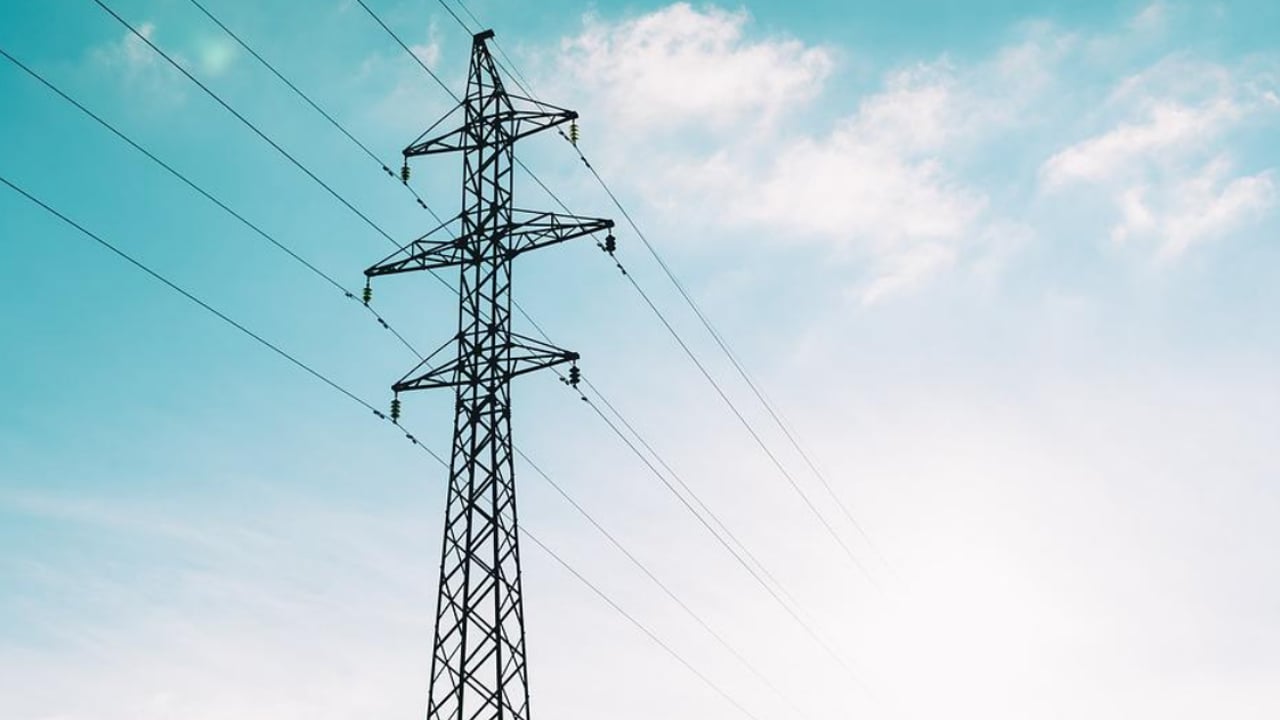 What are the compensation rates for landowners from ESB?
