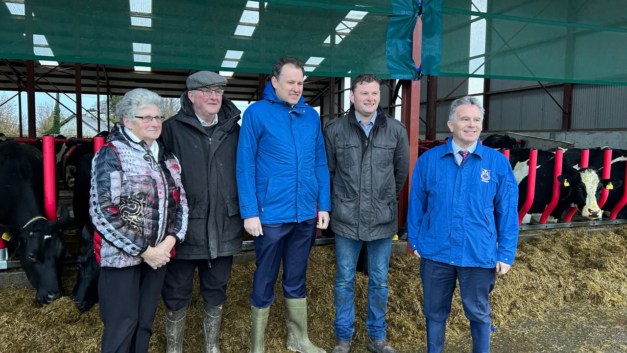Minister Charlie McConalogue visiting the farm of Liam Delaney in Co. Laois