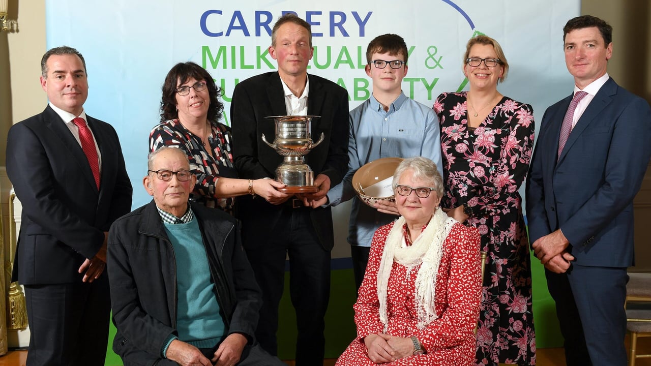 Ian Kingston with his wife Marie, children Dylan and Emma, parents Dick and Kathleen and sister Shirley Bateman at the awards presentation along with Jason Hawkins, chief executive of Carbery and Cormac O'Keeffe, chair of Carbery. Photo: Don MacMonagle