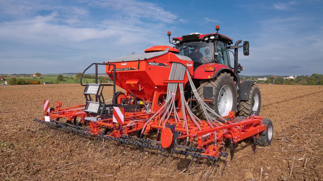 Kuhn updates lightweight drill with improved hopper design