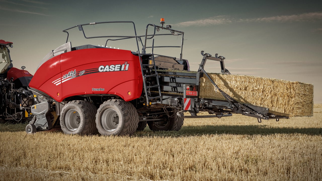 Case beefs up baler for extra compaction