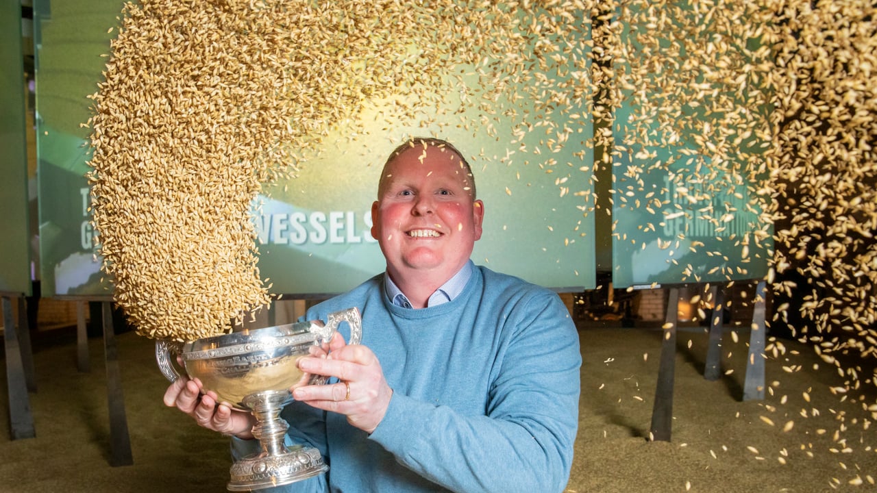 Paul Delaney, Portlaoise wins top prize at the annual Malting Barley Awards. Image: Naoise Culhane