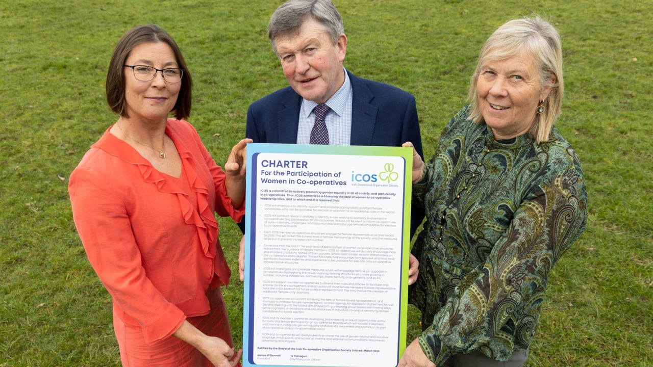 ICOS President James O’Donnell, Vanessa Kiely-O’Connor, board member of Bandon Co-operative and Ann Kinane-Creamer, board member of Tipperary Co-operative. Iamge: Alf Harvey