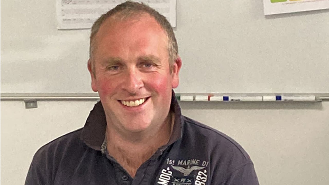 Pat Devine, Lismore Veterinary Clinic