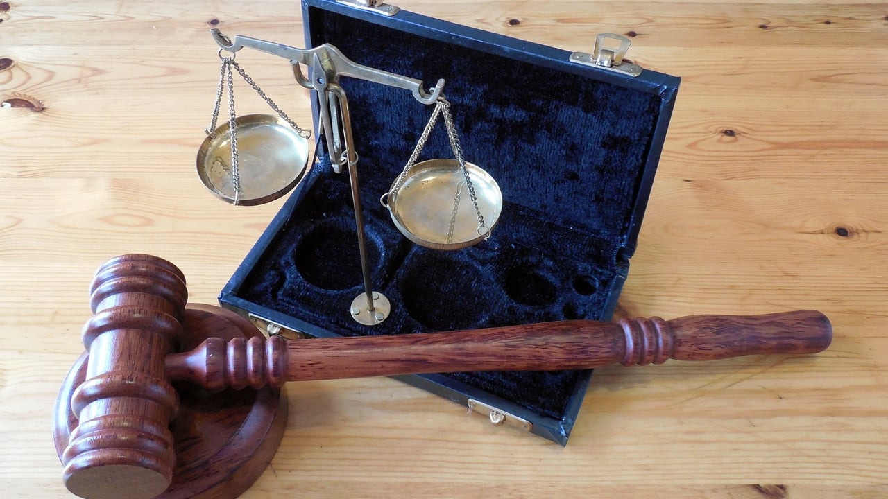 Man given community service for breaches of vet medicines laws