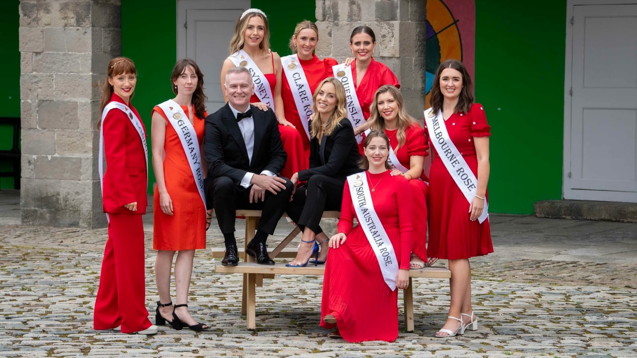 Hosts Dáithí Ó Sé and Kathryn Thomas with some of this year’s RTÉ Rose of Tralee contestants including Melbourne Rose, Katie Casey, on right. Source: Domnick Walsh