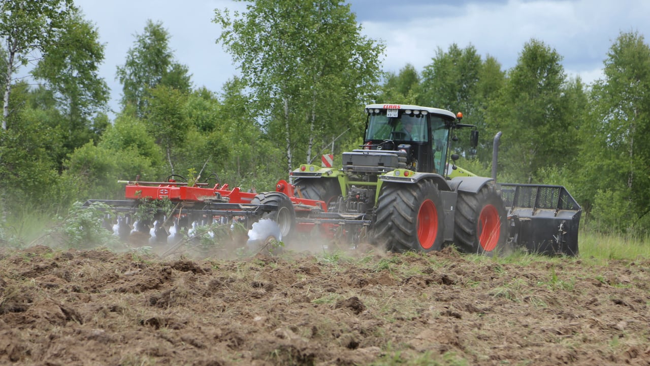 Tillage: The impact of soil pH on nutrient availability