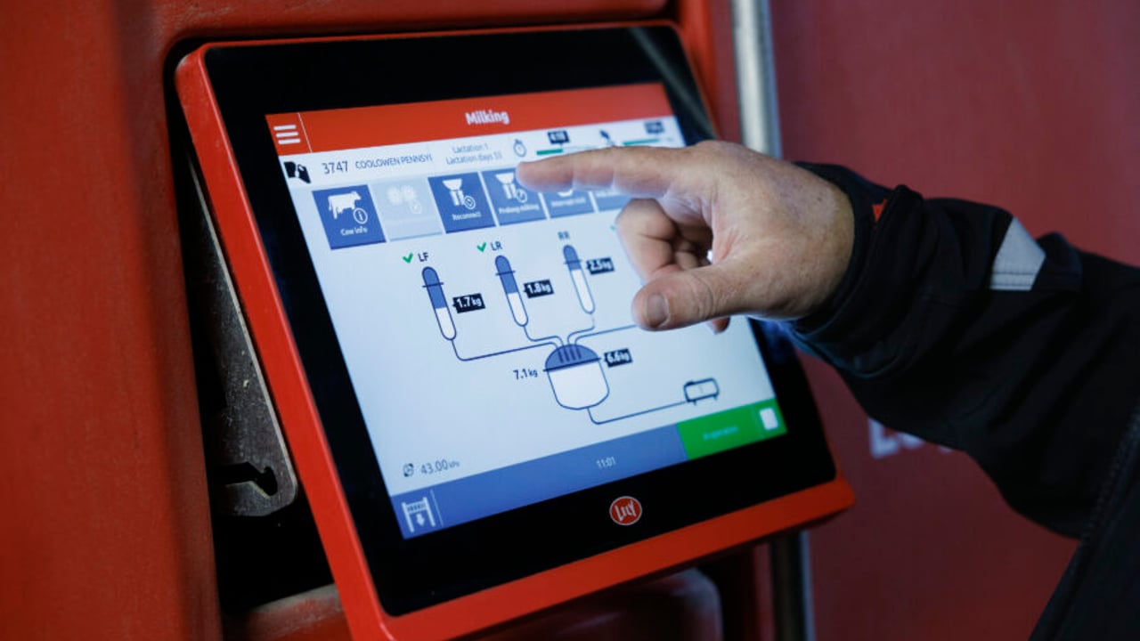 Robotic technology revolutionises workload for farmers