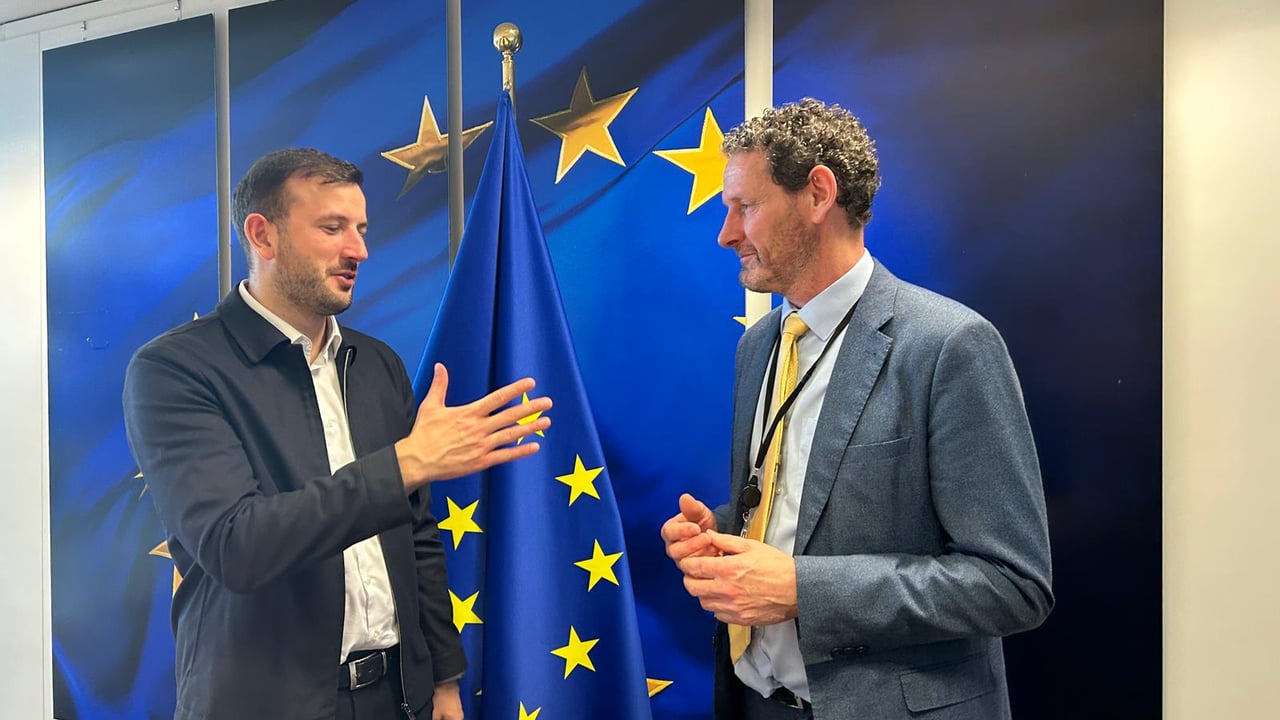Commissioner Virginijus Sinkevicius with Colm Markey MEP